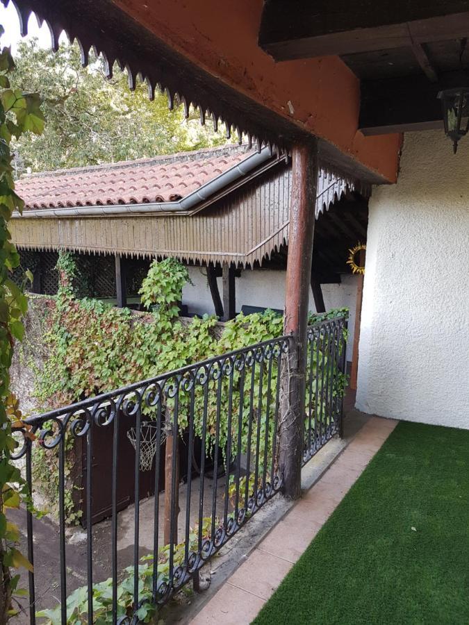 Bed and Breakfast Cudoille Armous-et-Cau Exterior foto