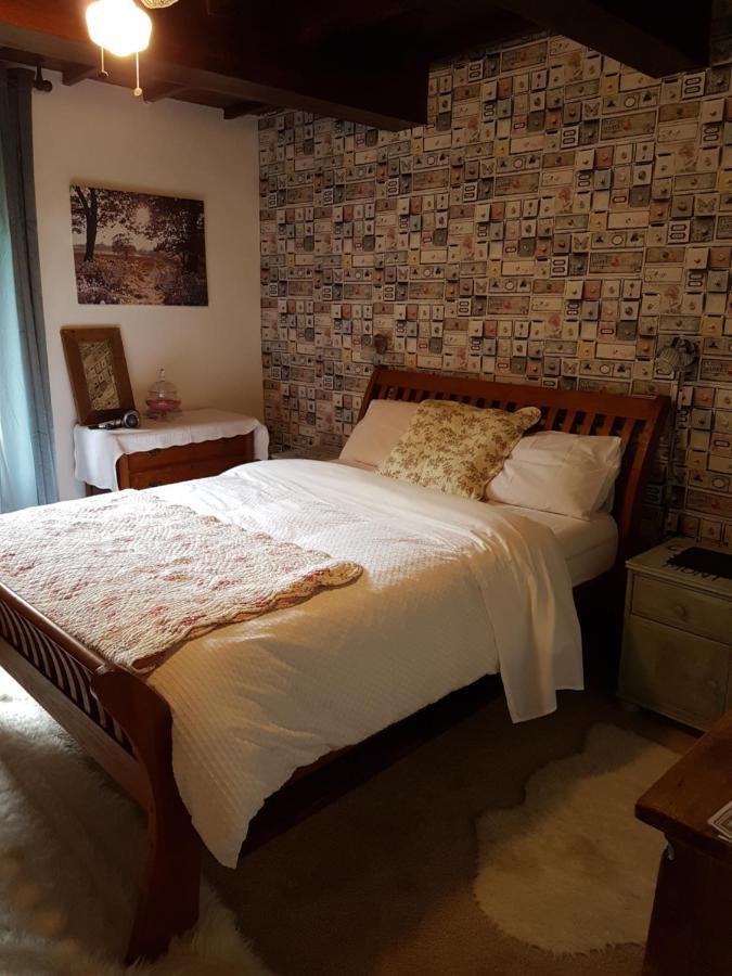 Bed and Breakfast Cudoille Armous-et-Cau Exterior foto